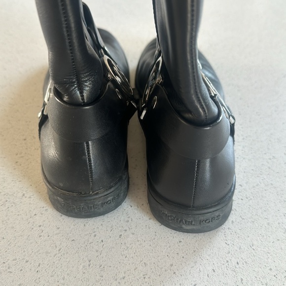 ๐ Michael Kors Fulton Leather Biker Bootie, Black 8.5๐S7 - Picture 5 of 5